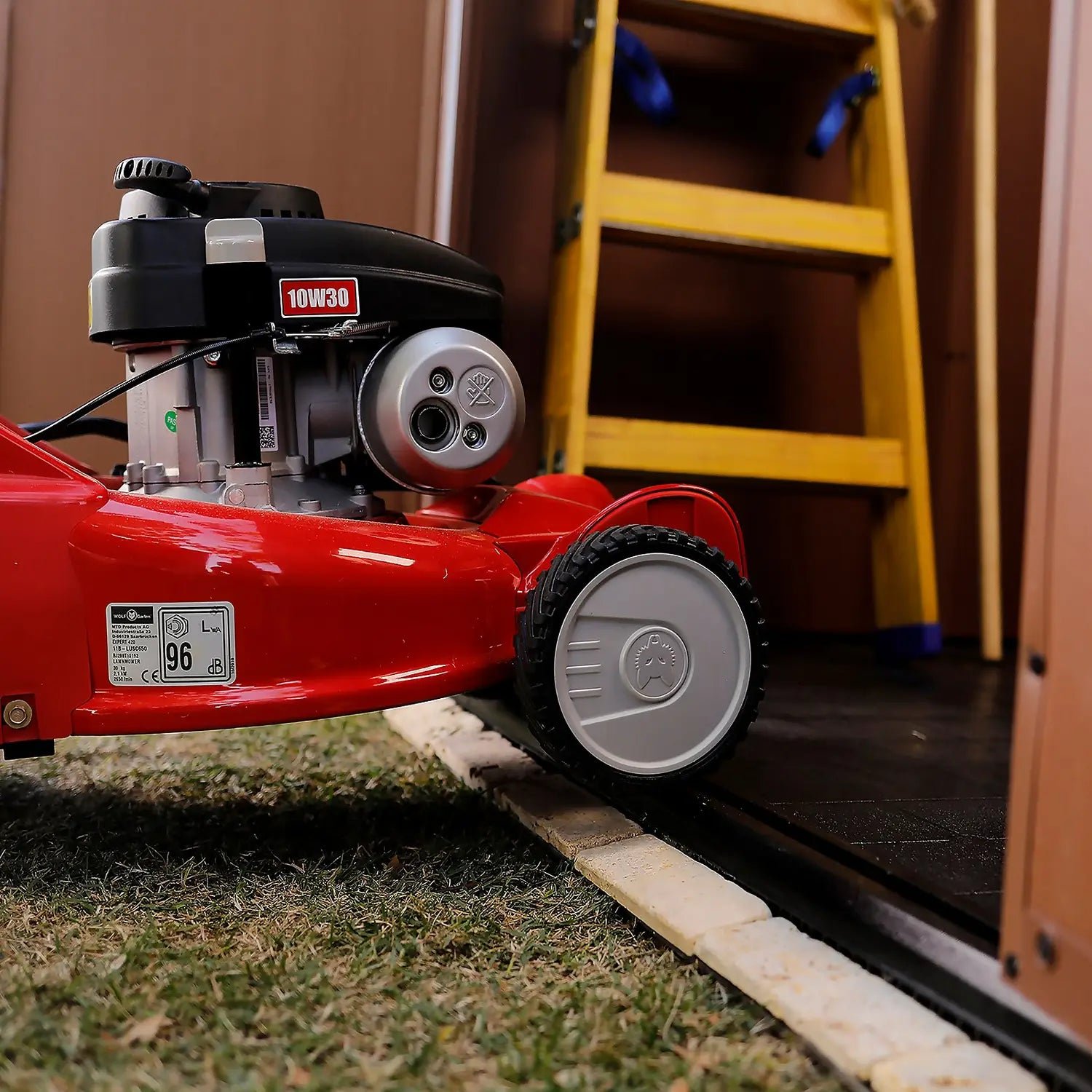 Keter 6’x6′ Darwin Heavy Duty Plastic Garden Shed – Brown - Image 4